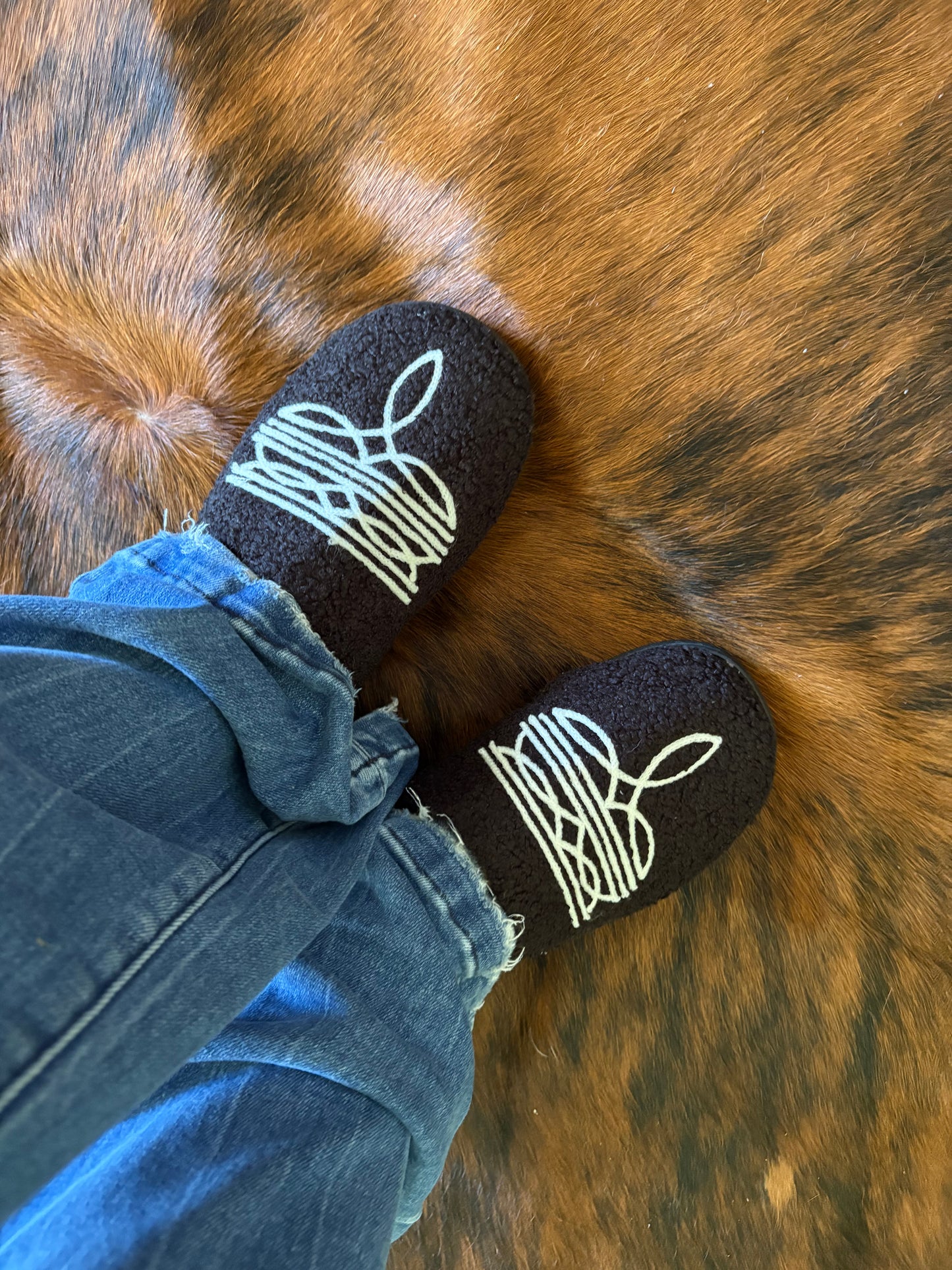 BOOTSTICH SLIPPERS