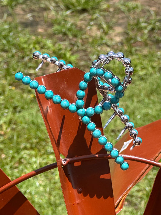 Turquoise metal claw clip