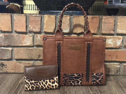 Wrangler Leopard Set